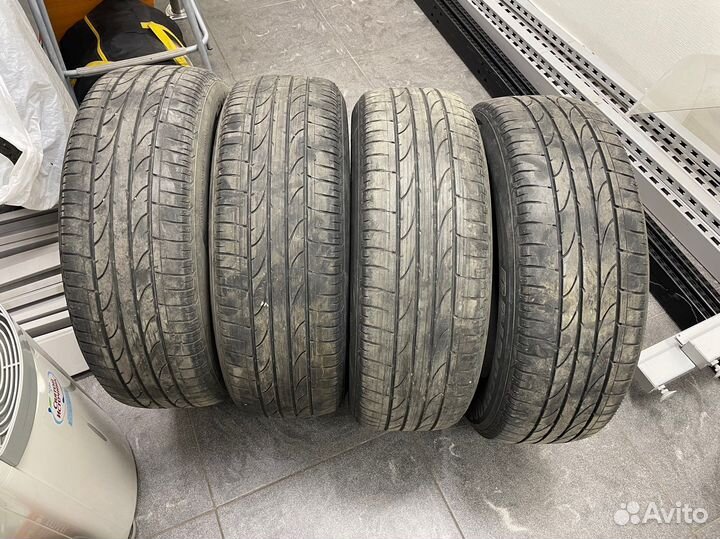Bridgestone Dueler H/P 215/60 R17 96H