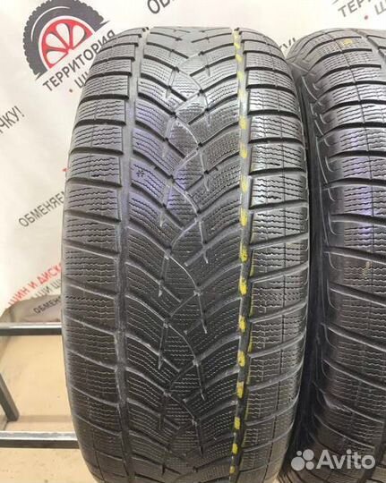 Goodyear UltraGrip Ice 285/60 R18 R