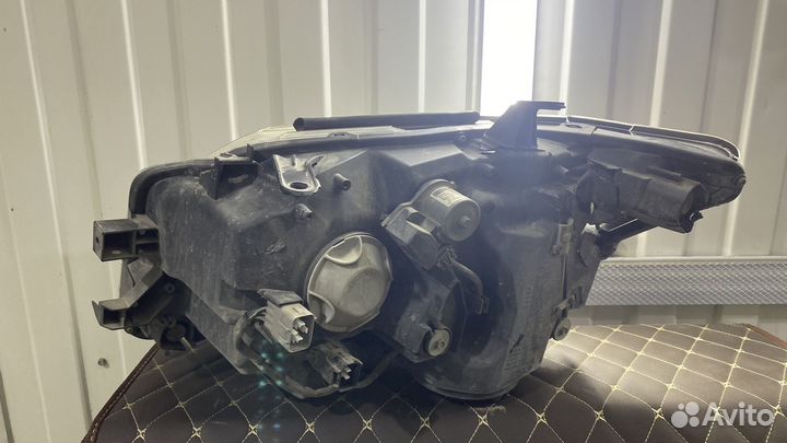 Фара передняя правая lexus gx470