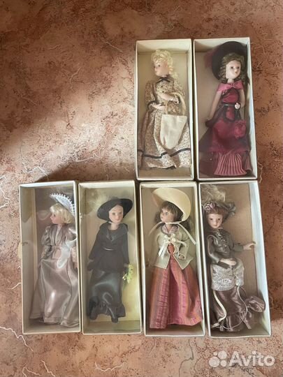 Куклы фарфоровые коллекционные