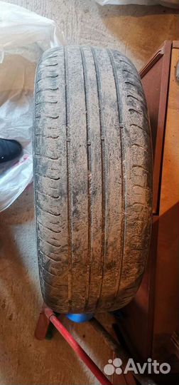 Bridgestone Dueler H/T D687 225/60 R17 99H