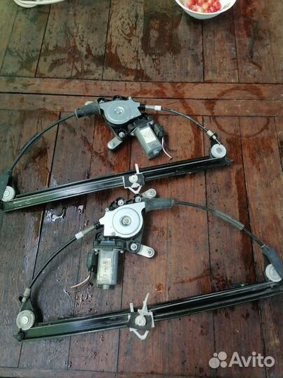 Стеклоподъемник