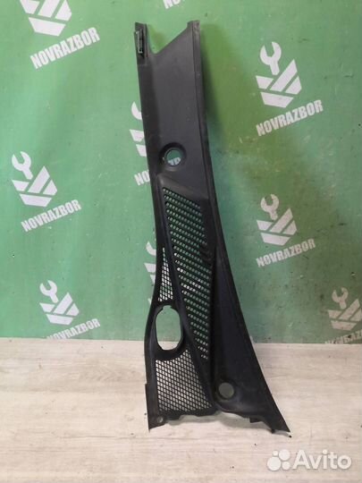 Решетка стеклоочистителя Рено Клио 2 Симбол