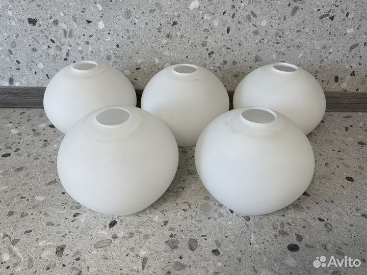 Плафон белое матовое стекло Е14