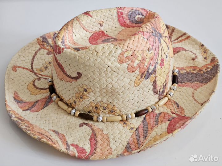 Шляпа женская в ковбойском стиле