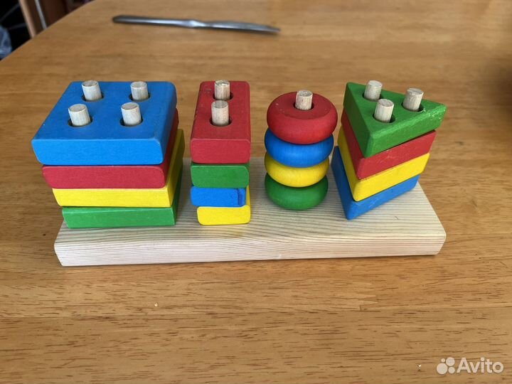 Развивающие игрушки сортер пирамидка