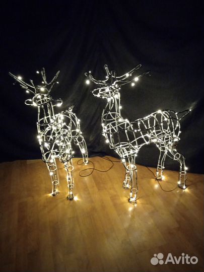 Олени новогодние