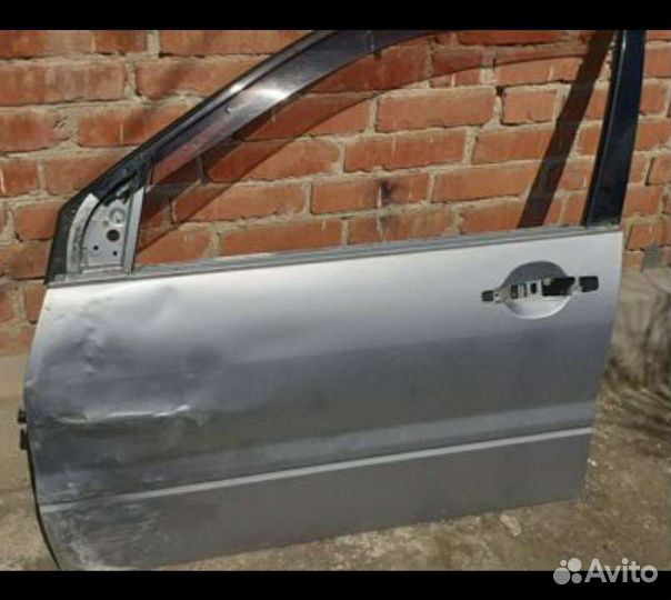 Дверь Митсубиси ланцер 9