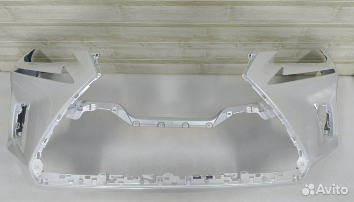 Lexus NX 200 Передний бампер белый перламутр 17-21
