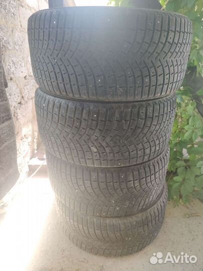Michelin X-Ice Snow 295/40 R21