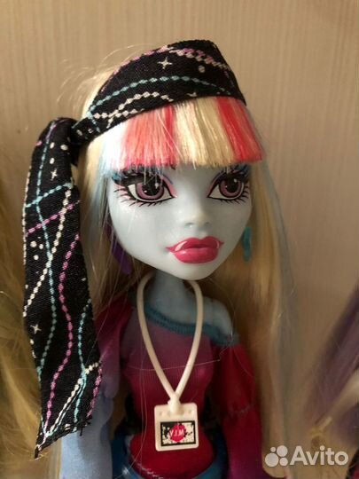 Кукла монстр хай