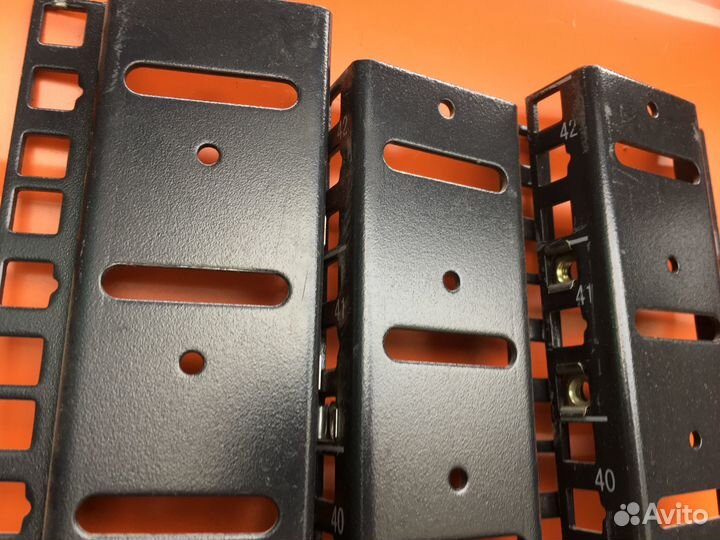 Серверный шкаф 42U разобран без стоек боковых