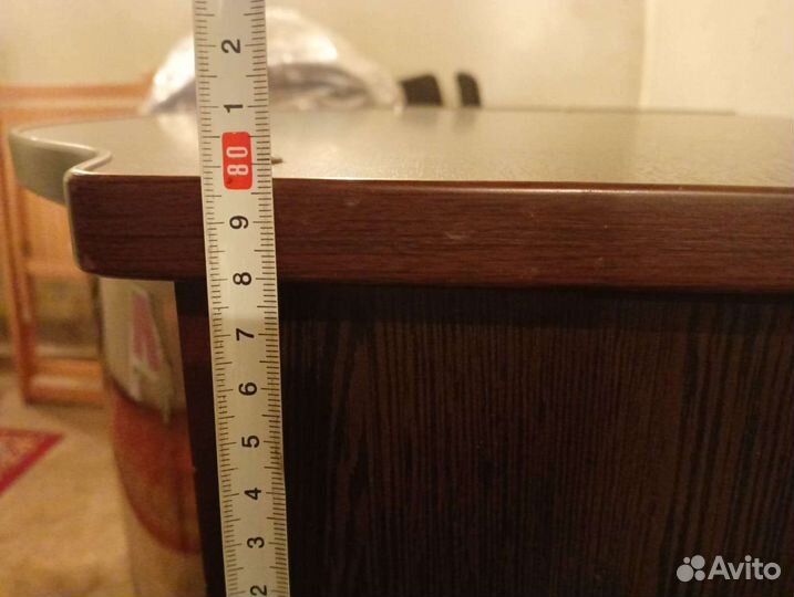 Стеклянная тумба под тв