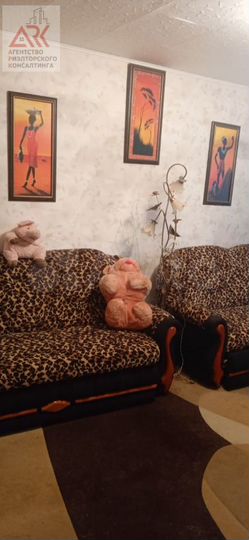 3-к. квартира, 70,8 м², 2/5 эт.