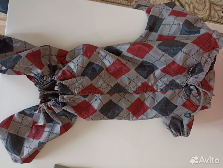 Продам комбинезон для собак