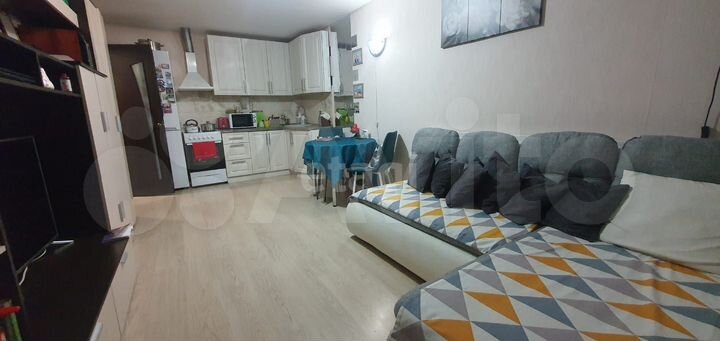 2-к. квартира, 37,8 м², 1/9 эт.