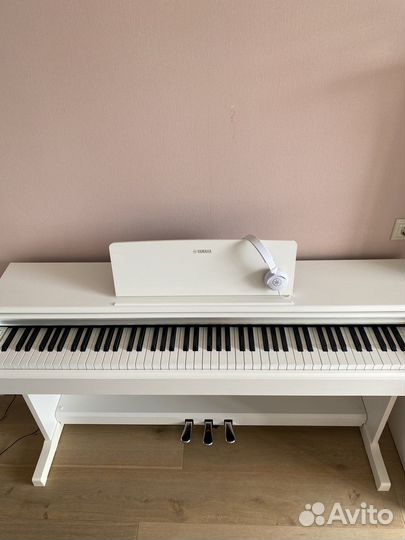 Цифровое пианино yamaha arius ydp-144