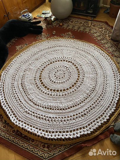 Ковер из трикотажной пряжи