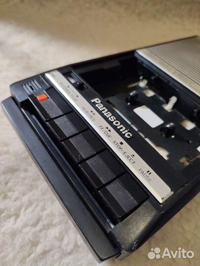 Магнитофон panasonic RQ-2104