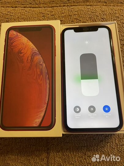 iPhone Xr, 64 ГБ
