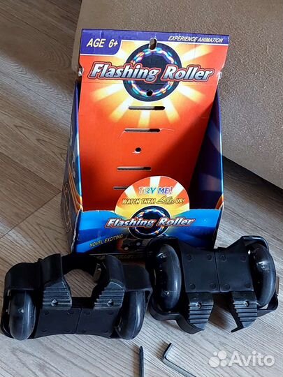 Ролики на обувь новые