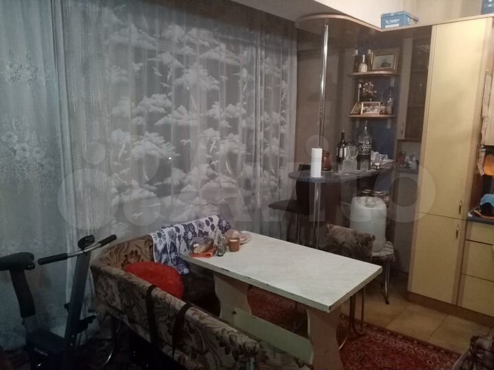 2-к. квартира, 71 м², 3/9 эт.