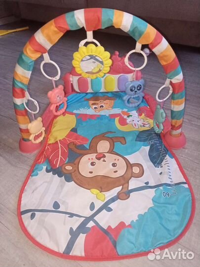 Развивающий коврик
