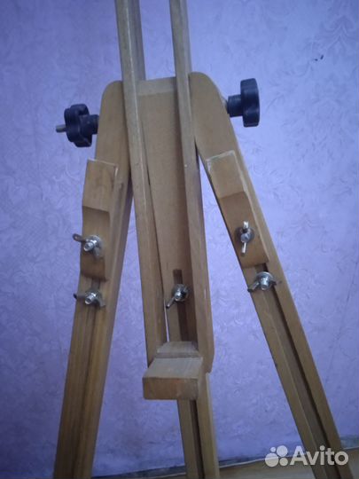 Мольберт тренога