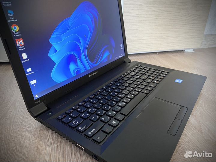 Lenovo b590