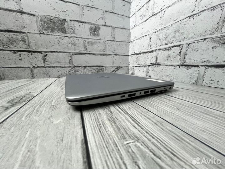 HP Elitebook, сенсорный экран, i5\8озу+256\идеал