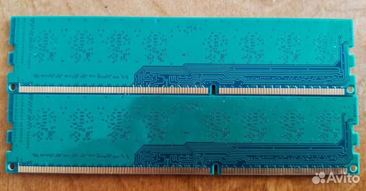Оперативная память ddr3(две плашки по 4gb)