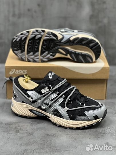 Asics Kahana TR V2