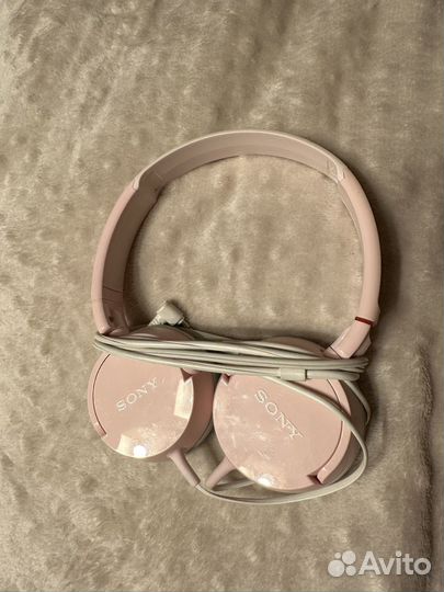 Наушники Sony