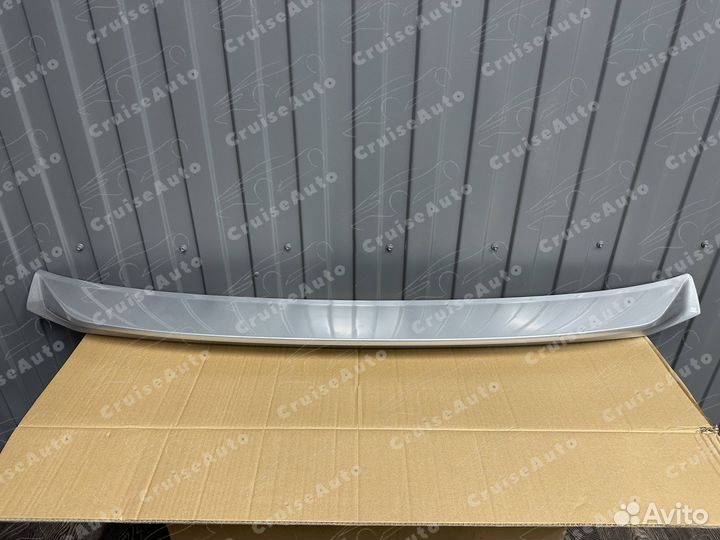 Спойлер Land Cruiser 200 07-14 серебристый 1F7 5249