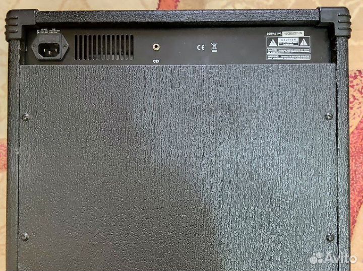 Басовый комбоусилитель 30w