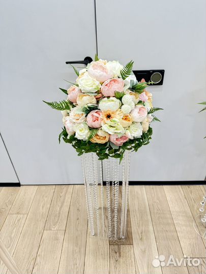 Стойки с цветами аренда продажа, свадебный декор