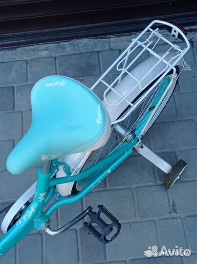 Продам детский велосипед для девочки