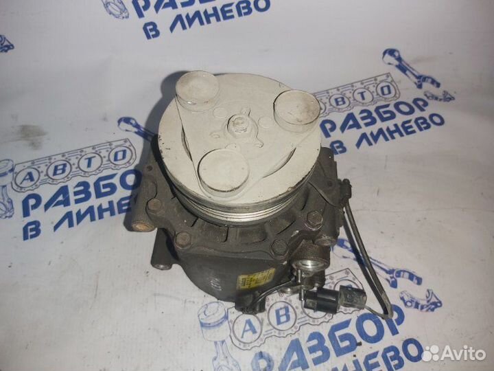 Компрессор кондиционера Mitsubishi Lancer Cedia