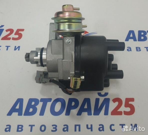 Трамблер с вакумником Toyota 4A С Вакумником Фишка