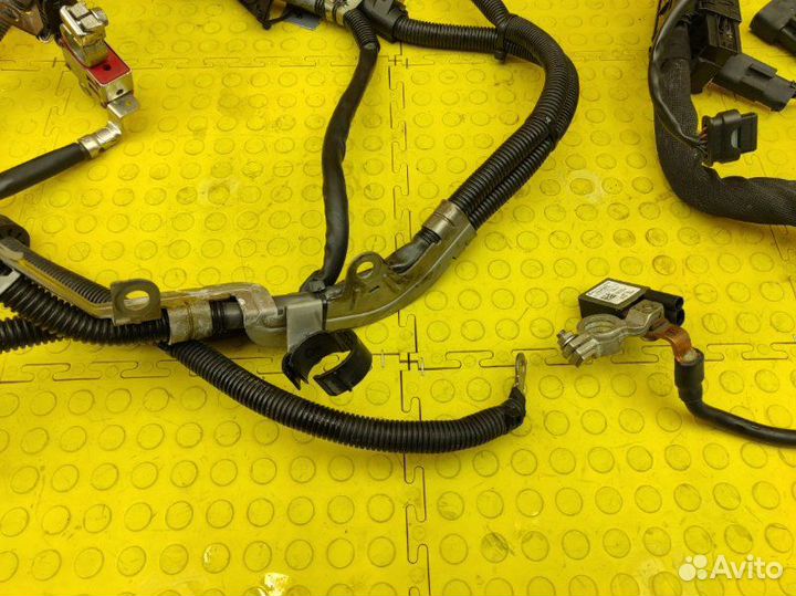 Проводка двигателя Mercedes-Benz W204 M271.820