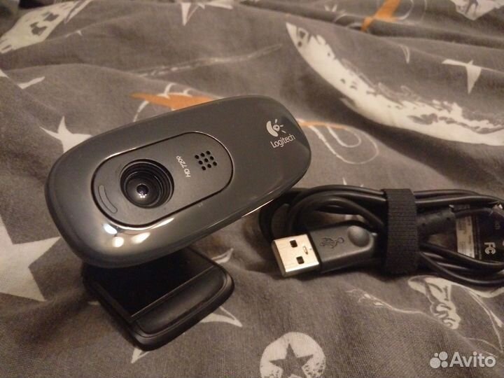 Вебкамера logitech