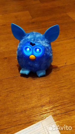 Игрушка Furby в новом состоянии
