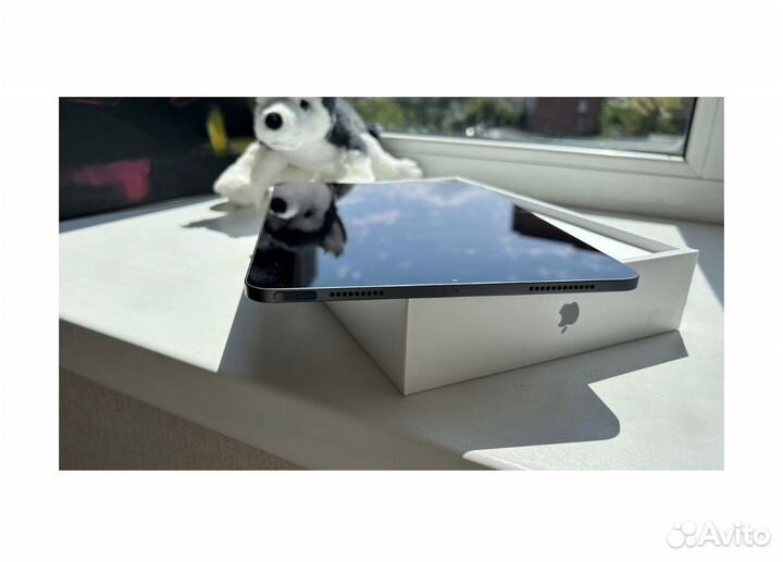Планшет Apple iPad Air (2020) 64Gb Wi-Fi