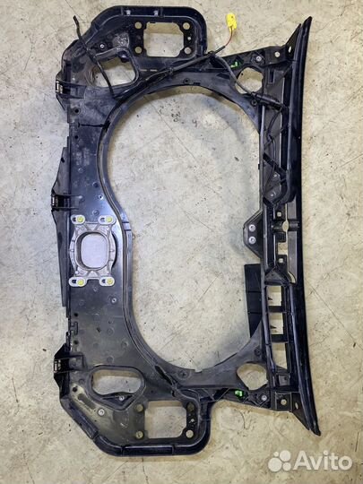 Телевизор (рамка радиатора) Audi A6(4F2/C6) A6 C6