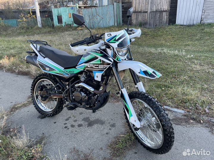 Продам мотоцикл Racer panther 250