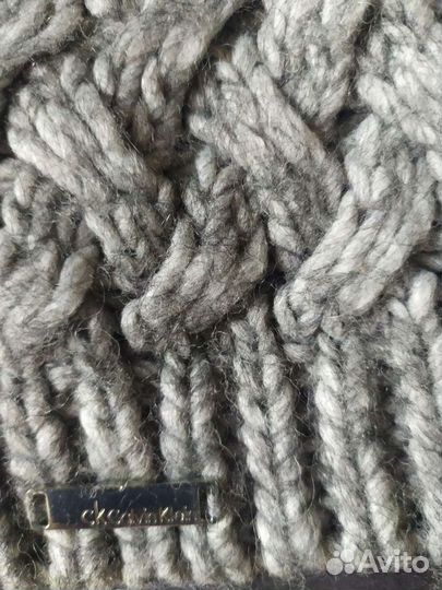 Шапка фирмы Calvin Klein