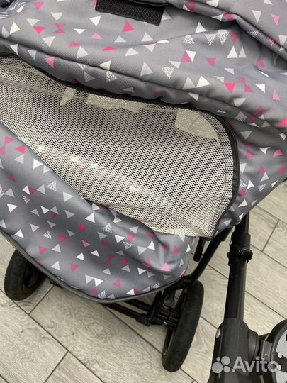 Прогулочная коляска glory