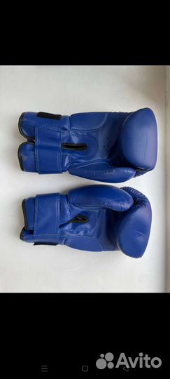Боксерские перчатки