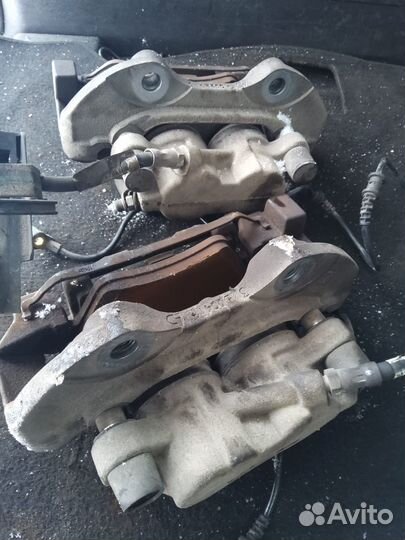 Суппорт передний mercedes 164 3.5 бензин