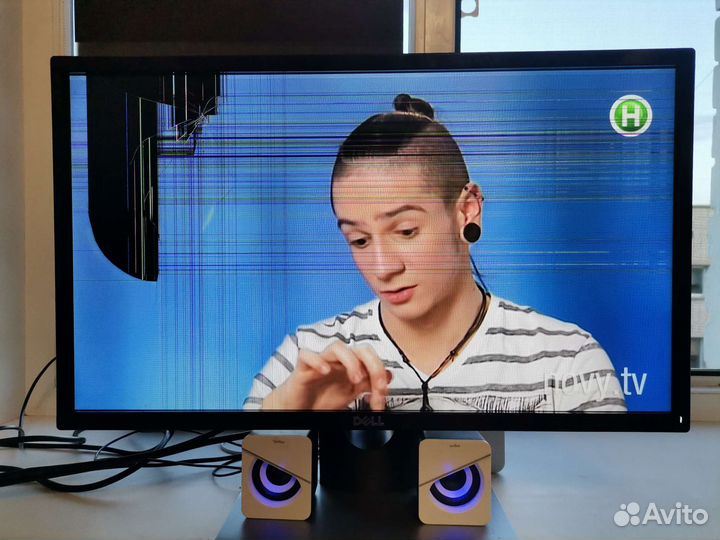 Монитор для компьютера сломанный